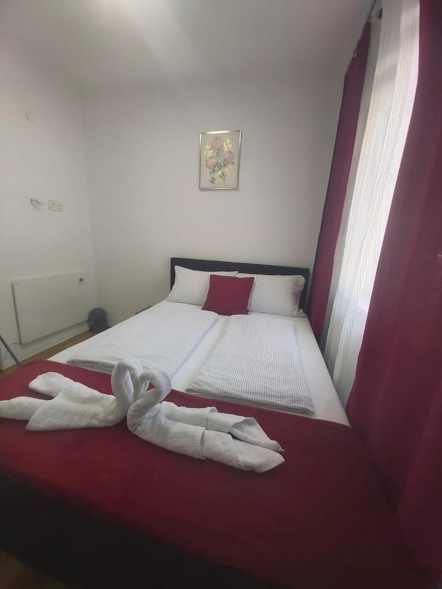 Panda Rooms Maribor Exterior foto