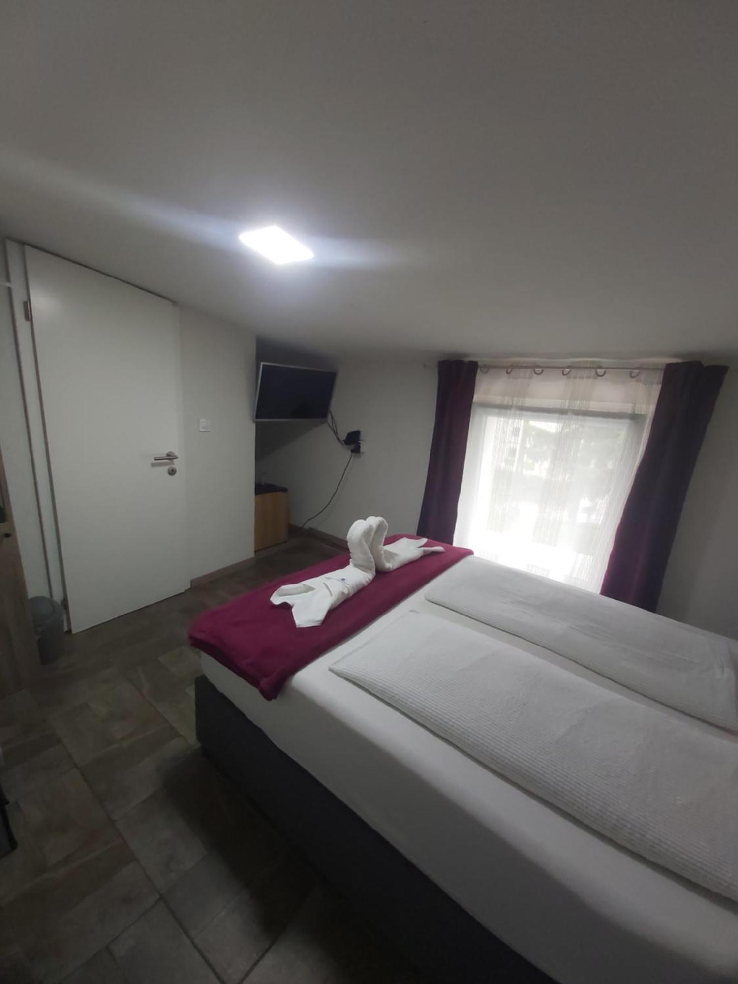 Panda Rooms Maribor Exterior foto