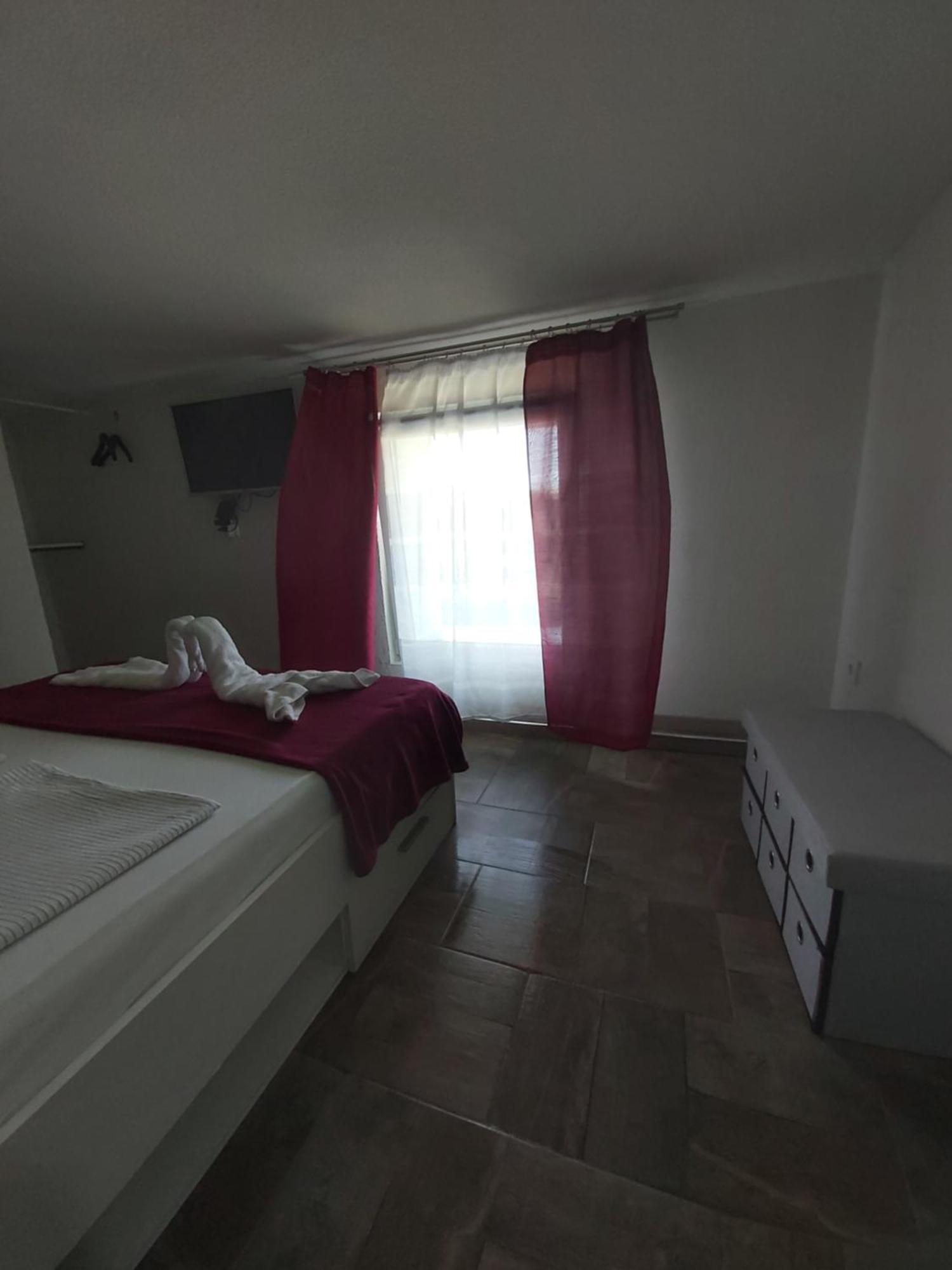 Panda Rooms Maribor Quarto foto
