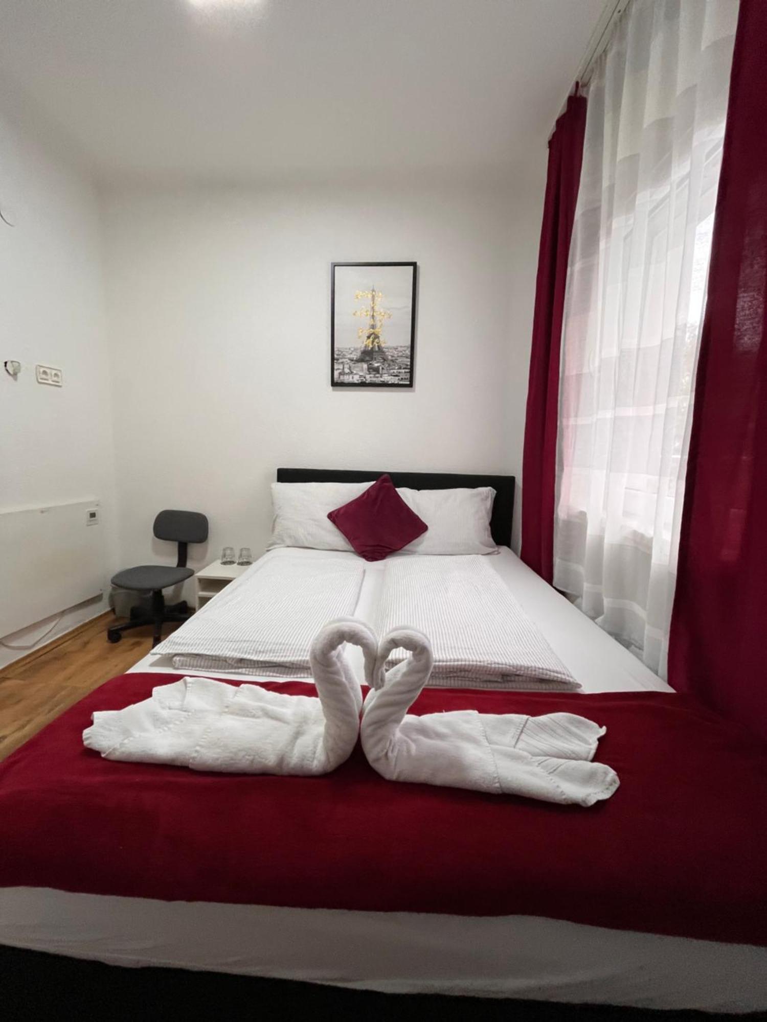 Panda Rooms Maribor Exterior foto