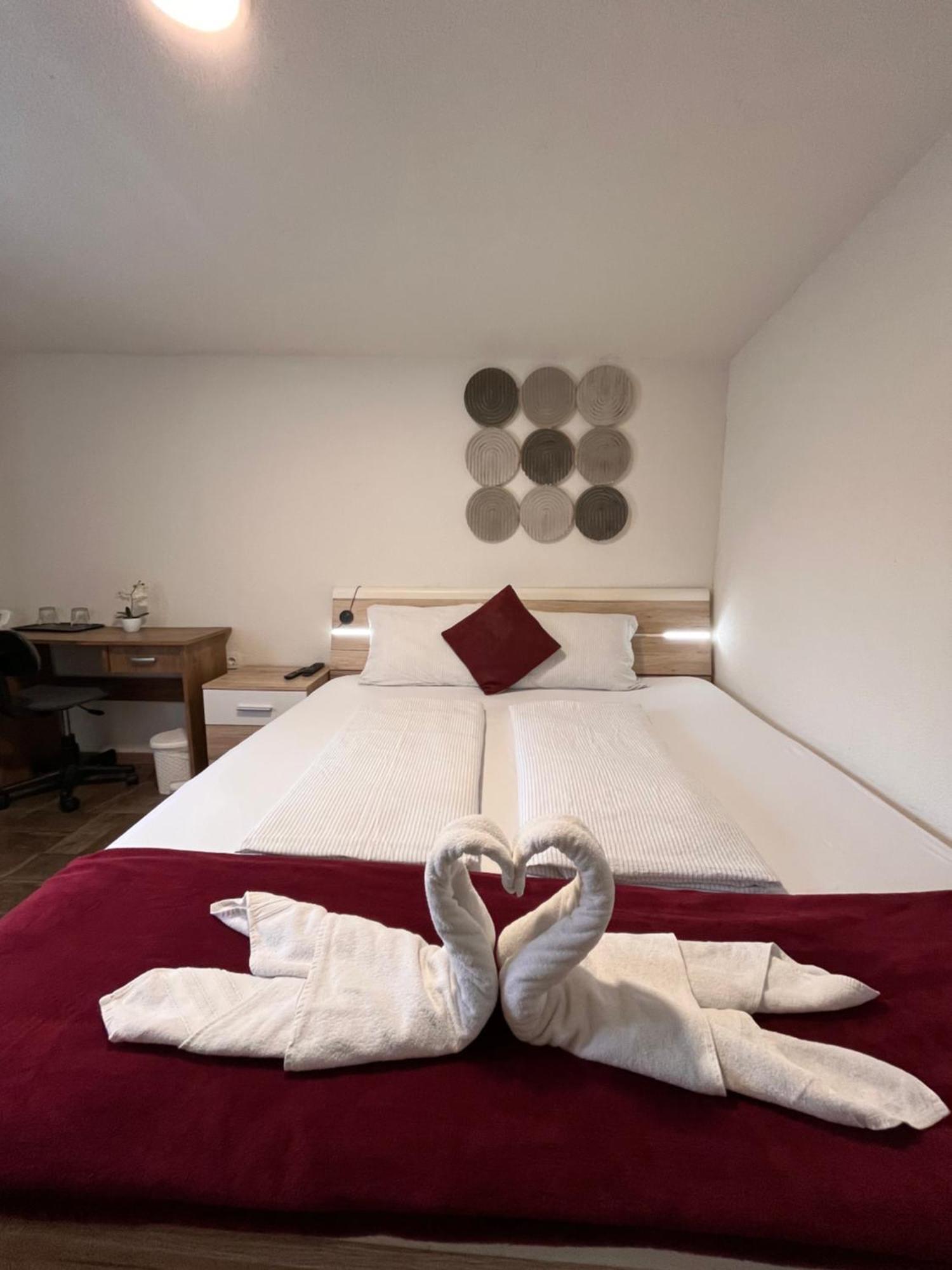 Panda Rooms Maribor Exterior foto